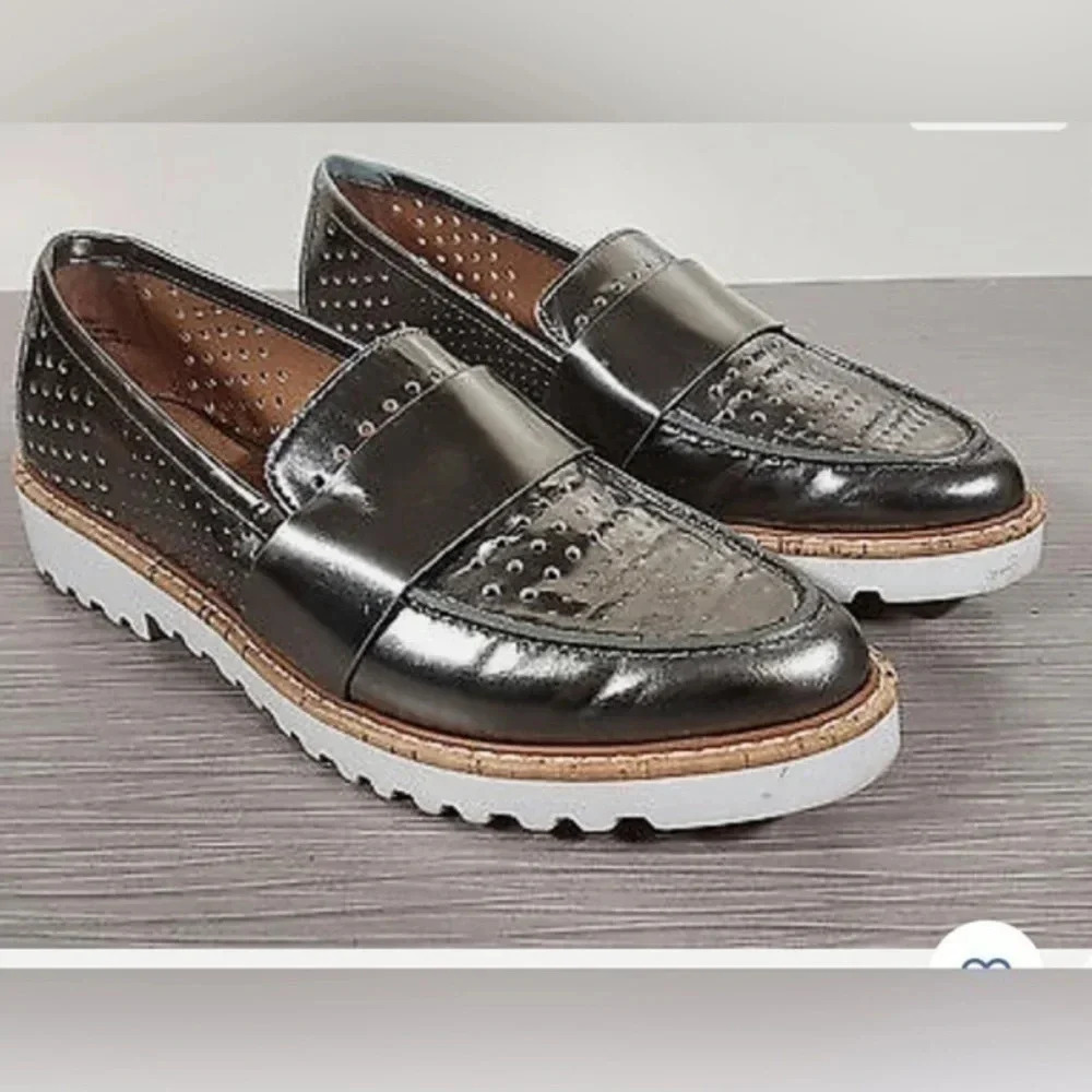 Halogen Women’s Emily Loafer In Pewter Metallic Leather